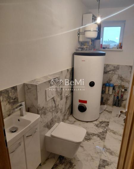 043-12-PAMA Rodinný dom  - novostavba v Golianove