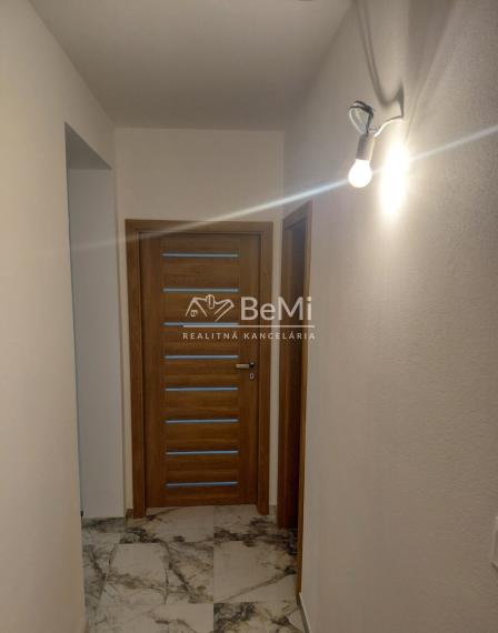 043-12-PAMA Rodinný dom  - novostavba v Golianove