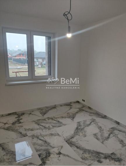 043-12-PAMA Rodinný dom  - novostavba v Golianove