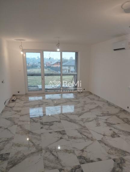 043-12-PAMA Rodinný dom  - novostavba v Golianove