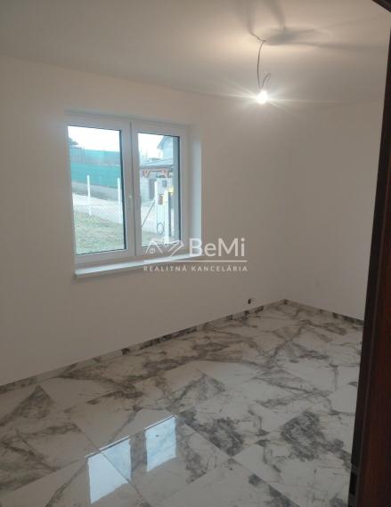 043-12-PAMA Rodinný dom  - novostavba v Golianove