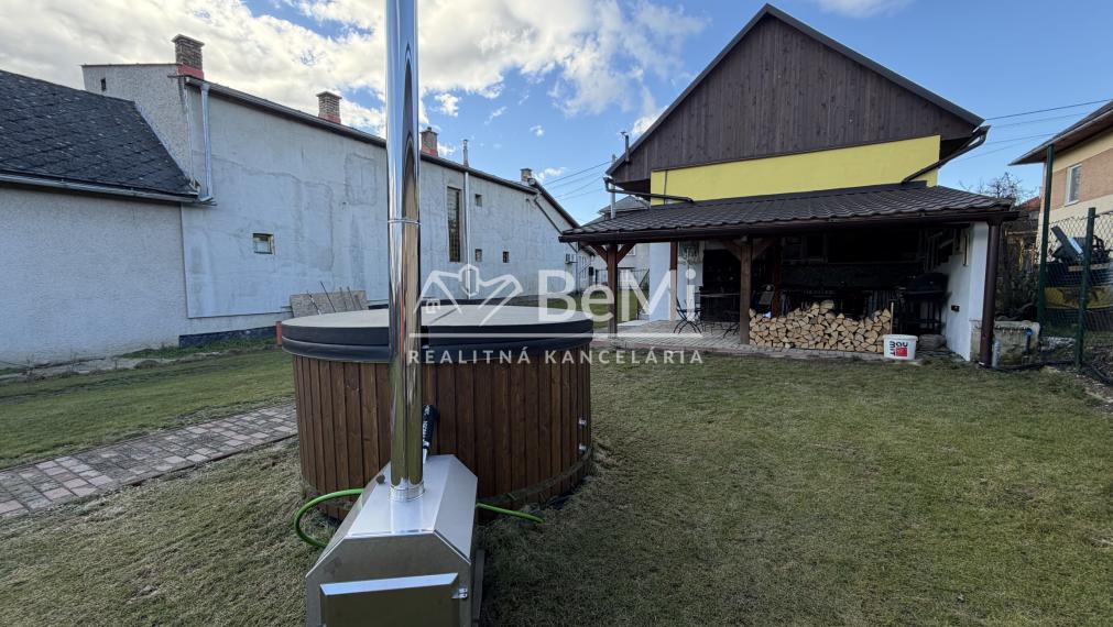 Luxusne zrekonštruovaný dom  Vlachovo - EXKLUZÍVNE NA PREDAJ