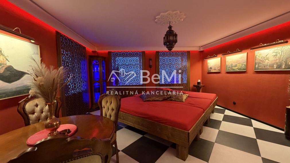 Luxusne zrekonštruovaný dom  Vlachovo - EXKLUZÍVNE NA PREDAJ