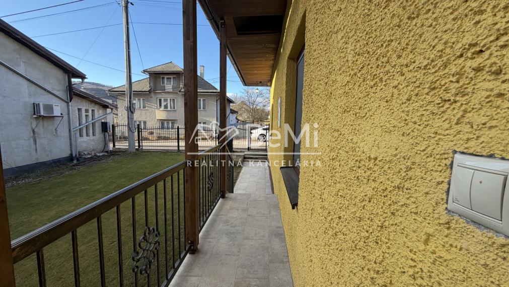 Luxusne zrekonštruovaný dom  Vlachovo - EXKLUZÍVNE NA PREDAJ