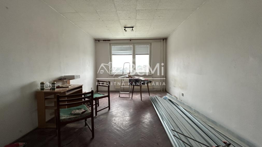 Predaj  3 izbový byt  - Levice (023-113-MIJKa)