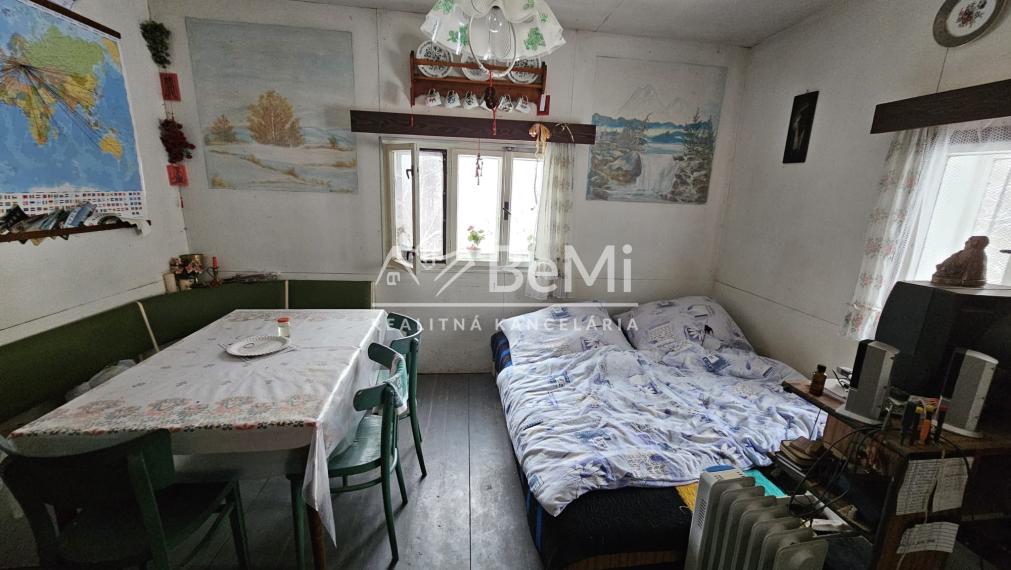 Predaj: Chata 50m2 s pozemkom Papradno (004-13-DAPA)