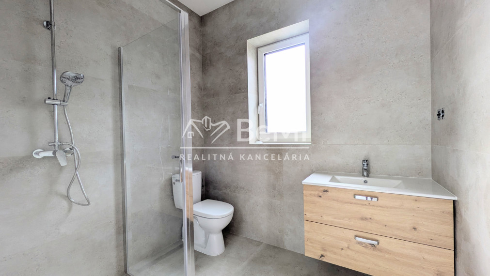 Predaj, rozostavaná budova- Zlaté Moravce (1245-12-AFI)