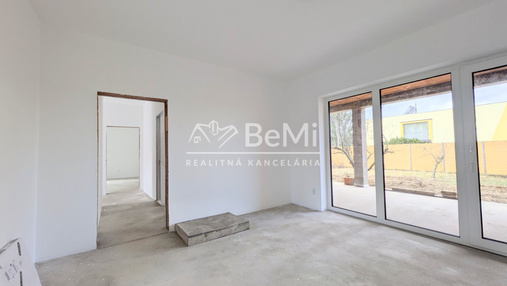 Predaj, rozostavaná budova- Zlaté Moravce (1245-12-AFI)