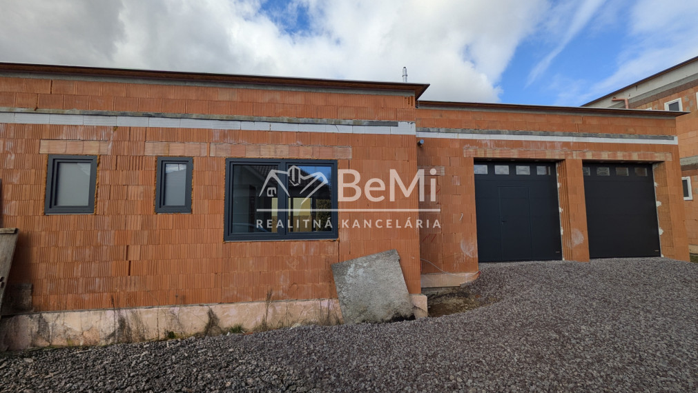 Predaj, rozostavaná budova- Zlaté Moravce (1245-12-AFI)