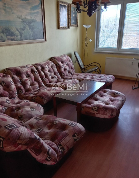 044-113-PAMAa 3,5-IZBOVÝ BYT S BALKÓNOM NA KLOKOČINE