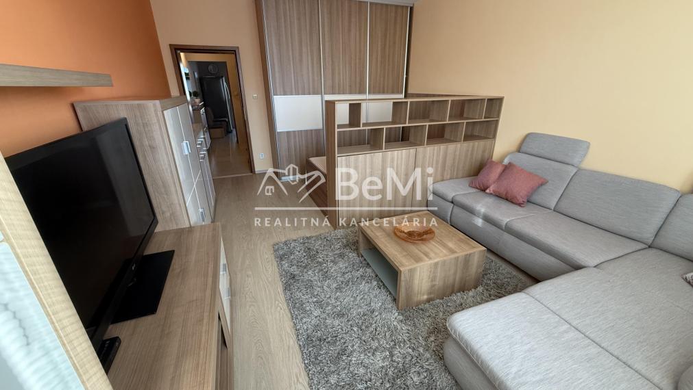 1 - izbový byt 49 m2 vlastné kúrenie obec Báb ID 603-111-MIG