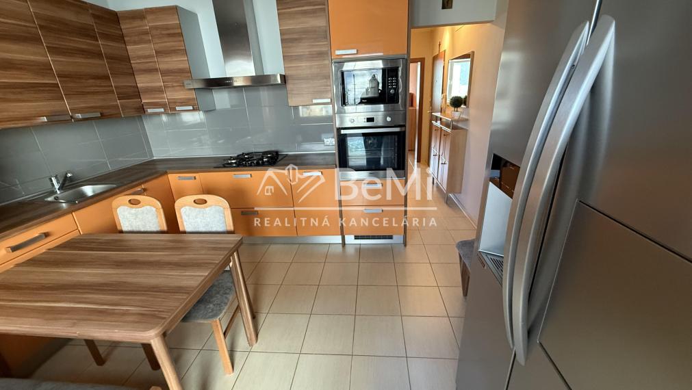 1 - izbový byt 49 m2 vlastné kúrenie obec Báb ID 603-111-MIG