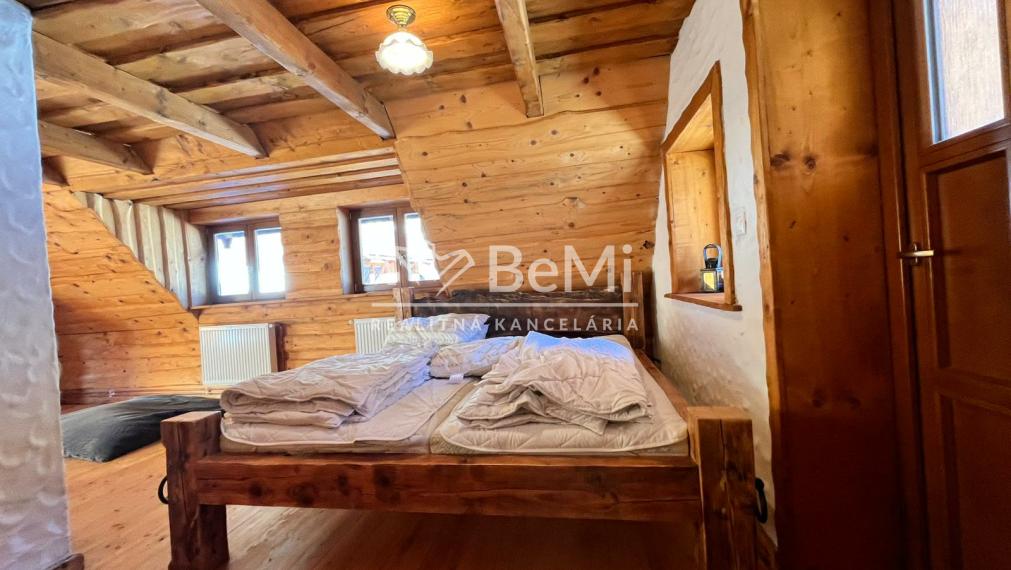 Zrekonštruovaný rodinný dom / chalupa v lone prírody – Horná Maríková