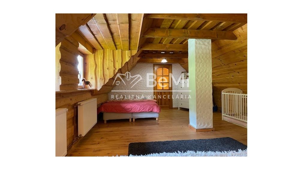 Zrekonštruovaný rodinný dom / chalupa v lone prírody – Horná Maríková