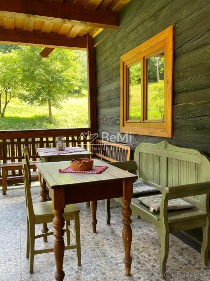 Zrekonštruovaný rodinný dom / chalupa v lone prírody – Horná Maríková