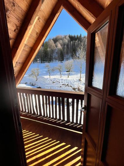 Zrekonštruovaný rodinný dom / chalupa v lone prírody – Horná Maríková