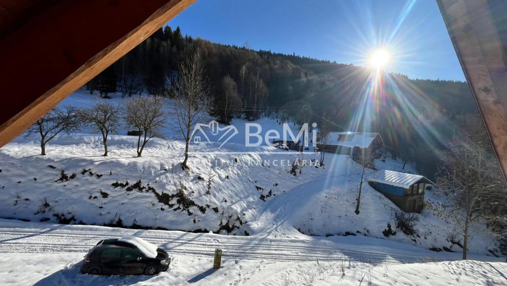 Zrekonštruovaný rodinný dom / chalupa v lone prírody – Horná Maríková