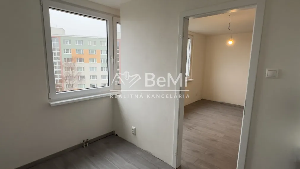 1-izbový byt, rekonštrukcia, Tulská, Banská Bystrica