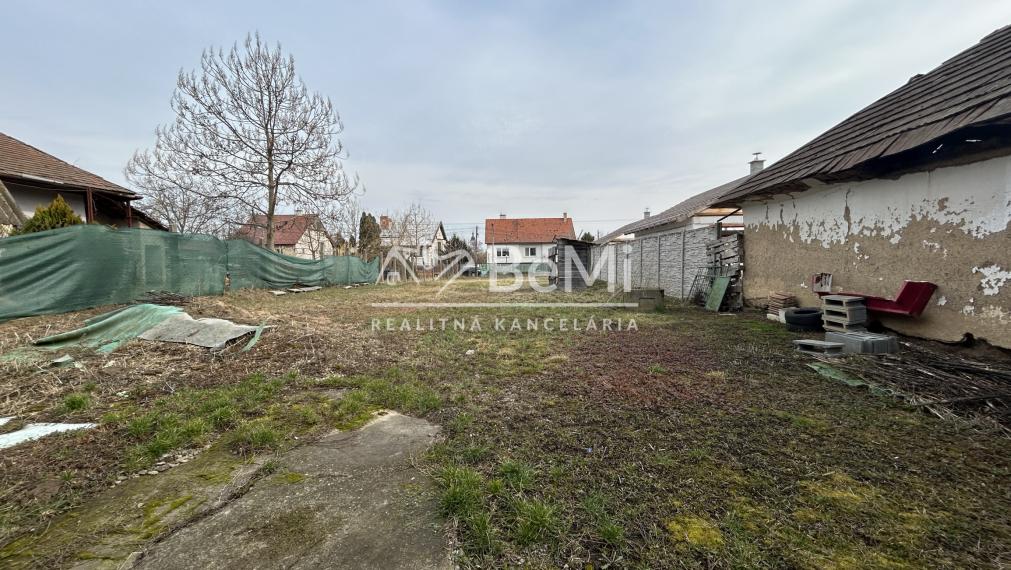 Predaj rodinného domu - Tekovské Lužany LEVICE (003-12-MIVYa)