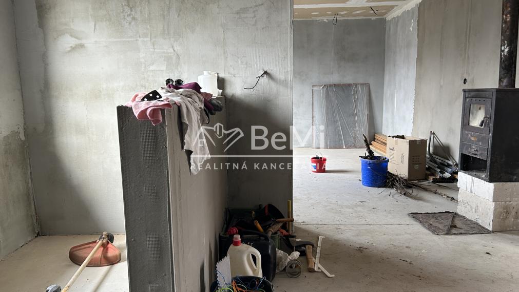 Predaj rodinného domu - Tekovské Lužany LEVICE (003-12-MIVYa)