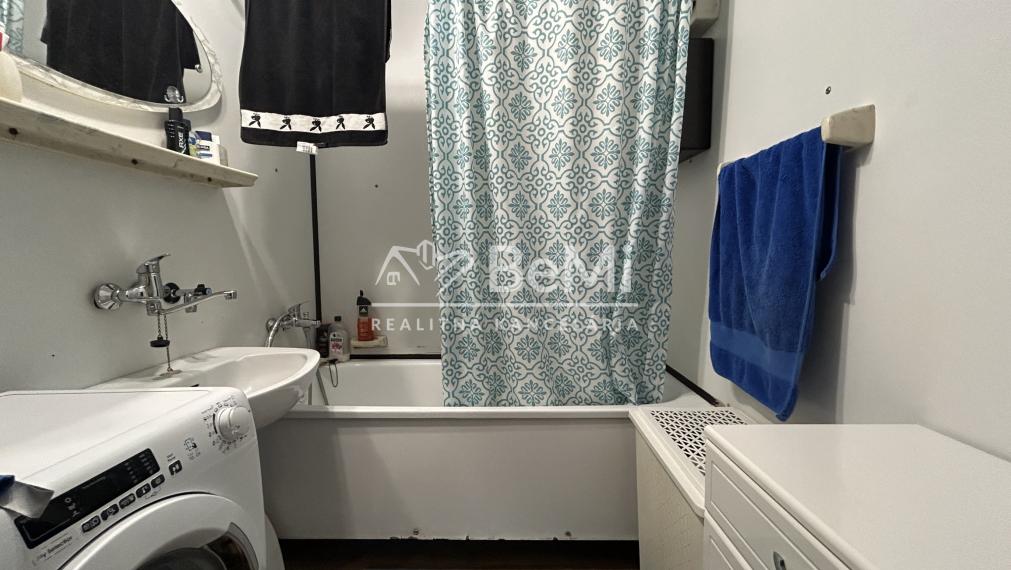 Predaj veľký 3 izbový byt  - LEVICE (116-113-MIJKa)