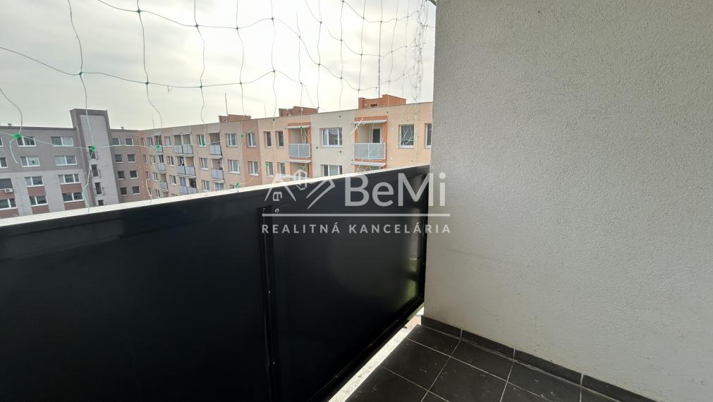 Predaj veľký 3 izbový byt  - LEVICE (116-113-MIJKa)