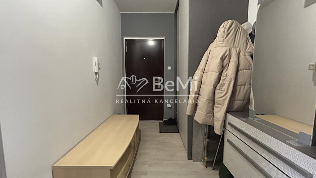 Predaj veľký 3 izbový byt  - LEVICE (116-113-MIJKa)