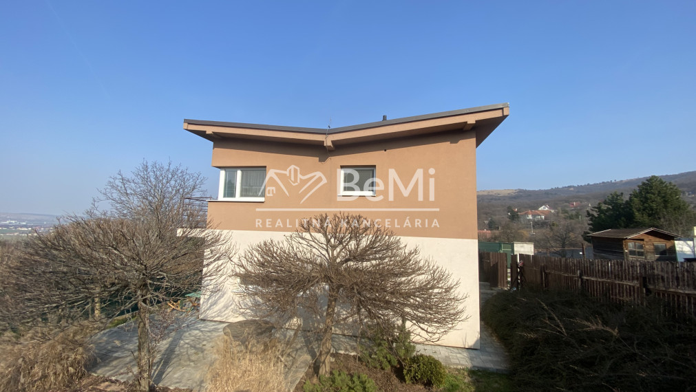 Nitra ZOBOR 4 - izbový RD ID 604-12-MIG