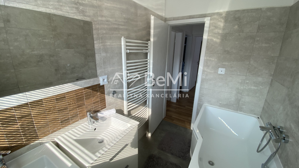 Nitra ZOBOR 4 - izbový RD ID 604-12-MIG