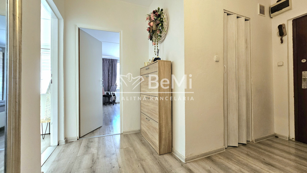 PREDAJ/VÝMENA 2-IZBOVÝ BYT S LÓDŽIOU SÍDL.RIMAVA RIM. SOBOTA