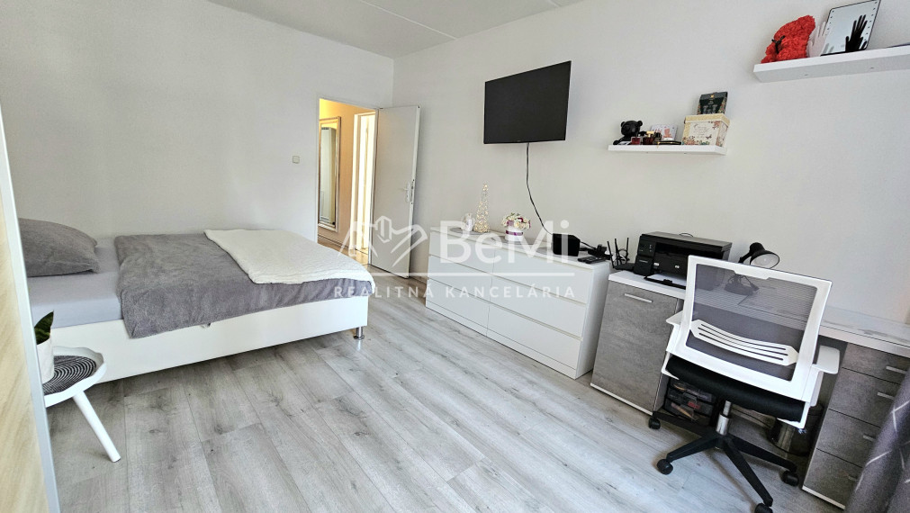 PREDAJ/VÝMENA 2-IZBOVÝ BYT S LÓDŽIOU SÍDL.RIMAVA RIM. SOBOTA