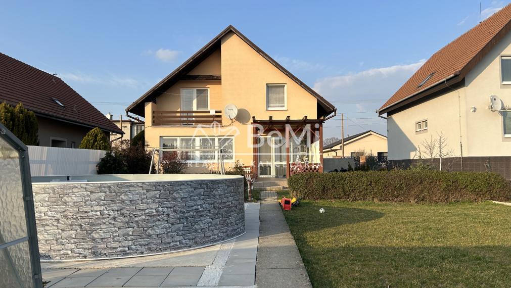 Predaj  rodinný dom, Hronské Kosihy ZNÍŽENÁ CENA 110-12-MIJK