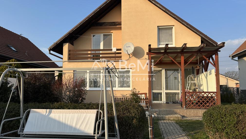 Predaj  rodinný dom, Hronské Kosihy ZNÍŽENÁ CENA 110-12-MIJK