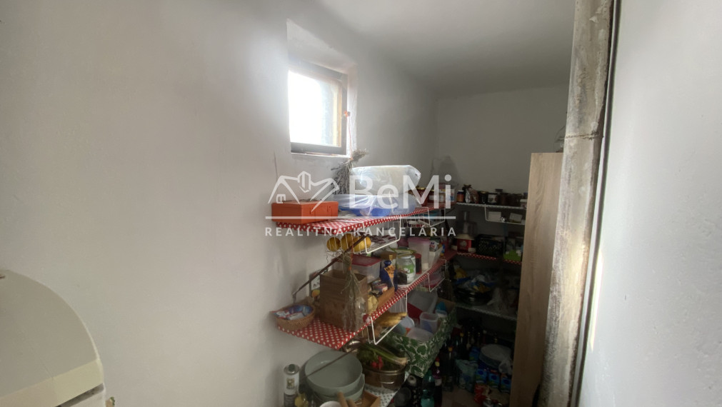 Nitra Dražovce 5 izbový RD pod lesom ID 605-12-MIG