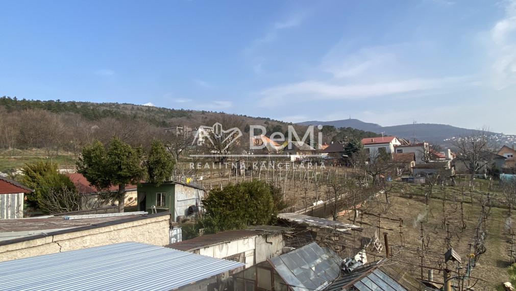 Nitra Dražovce 5 izbový RD pod lesom ID 605-12-MIG