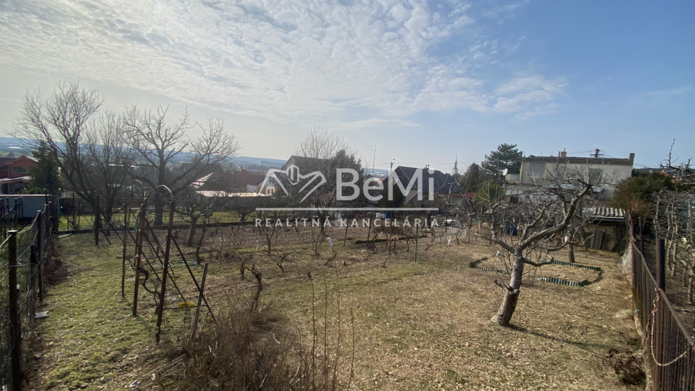 Nitra Dražovce 5 izbový RD pod lesom ID 605-12-MIG