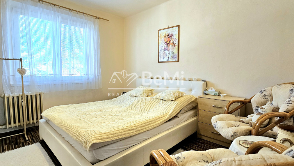 ZARIADENÝ 2-IZBOVÝ BYT S BALKÓNOM V CENTRE RIMAVSKEJ SOBOTY