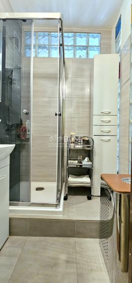 ZARIADENÝ 2-IZBOVÝ BYT S BALKÓNOM V CENTRE RIMAVSKEJ SOBOTY