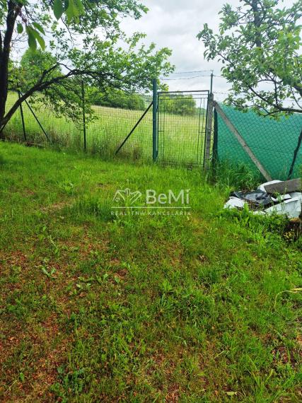 Záhrada  s chatkou v Liptovskom Mikuláši ID: 006-14-TICHOa