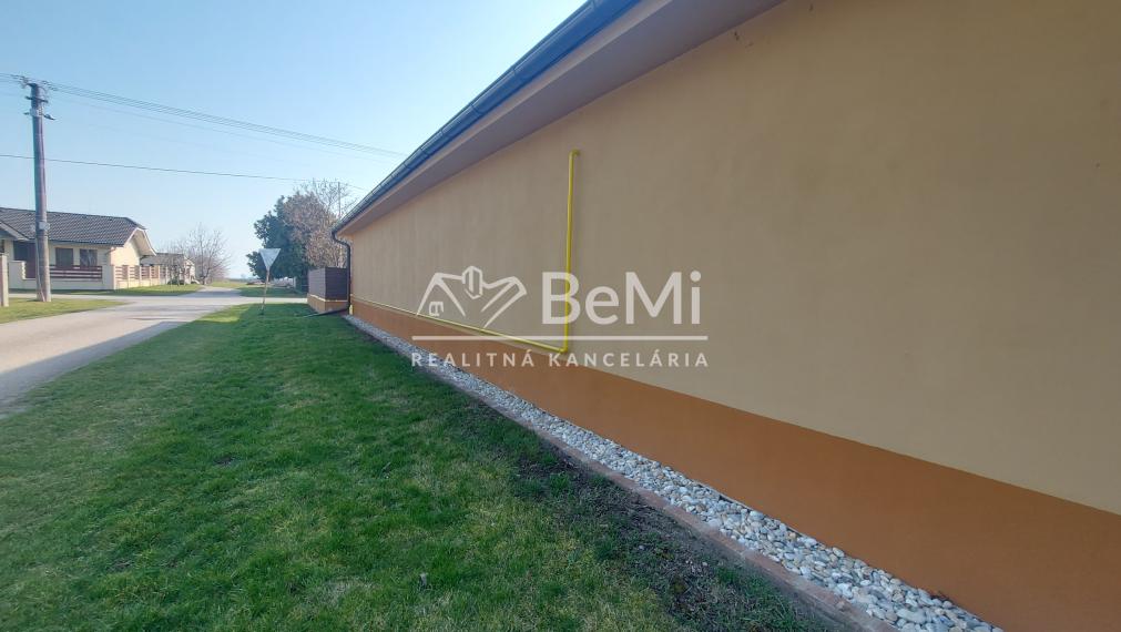 Rezervované.Predaj  dom(chalupu) Rastislavice(246-12-JUF)