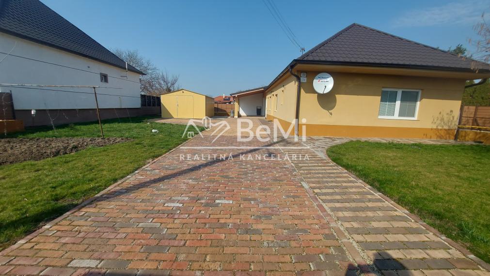 Rezervované.Predaj  dom(chalupu) Rastislavice(246-12-JUF)