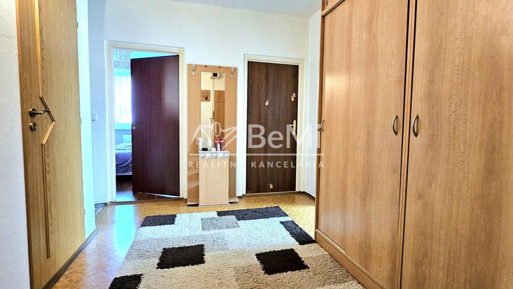 4-IZBOVÝ BYT 72m2 CLEMENTISA RIMAVSKÁ SOBOTA - NA PREDAJ
