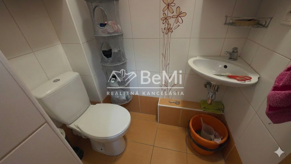 Predaj 2-izbový byt s garážou a 2 balkónmi – Melčice-Lieskové