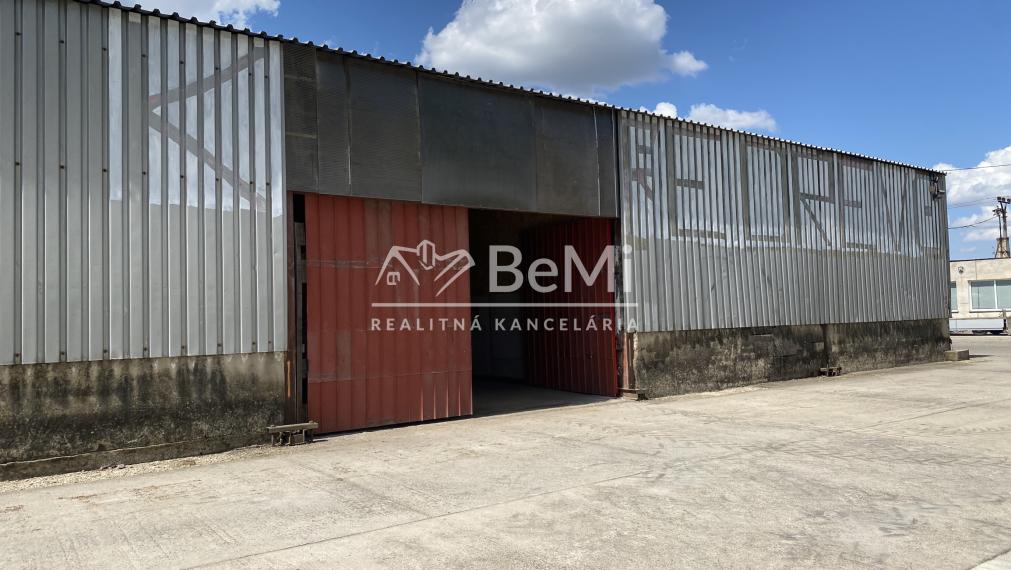 Skladová hala 1000 m² + spevnená plocha 2000 m² – Tvrdošovce, okres Nové Zámky  ID 003-14-BEST