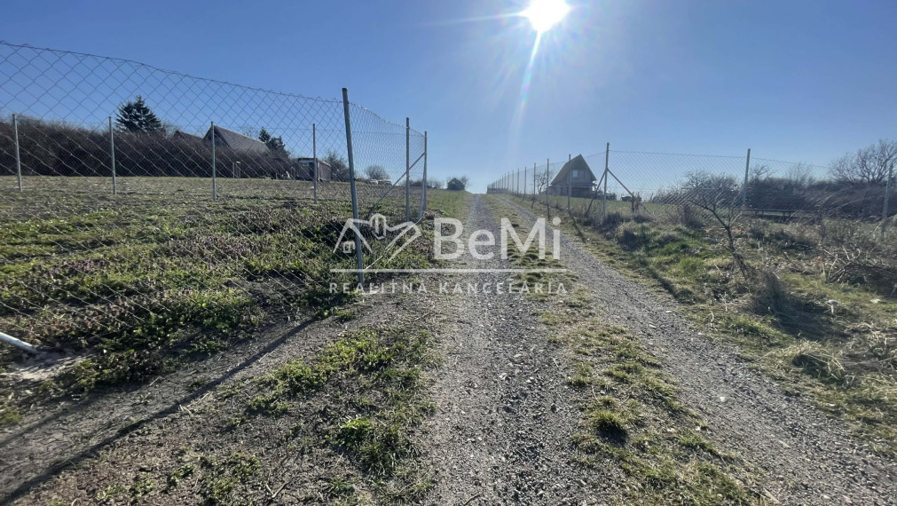 ‼️ ZNÍŽENÁ CENA ‼️Predaj, záhrady s chatkou - Mýtne Ludany (047-14-HEKA)