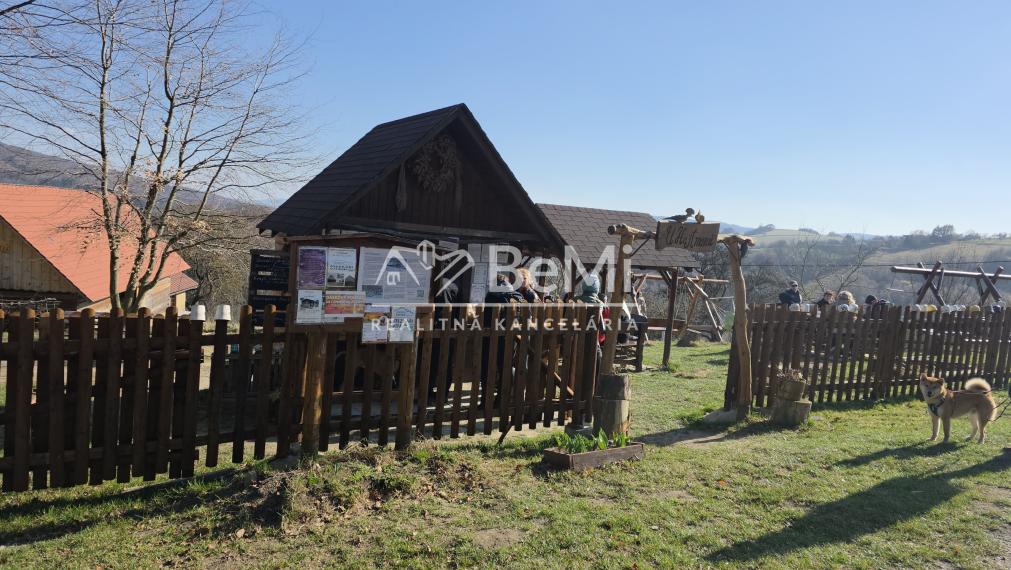 Exkluzívny pozemok s domom v srdci prírody  Žítková pri Trenčíne