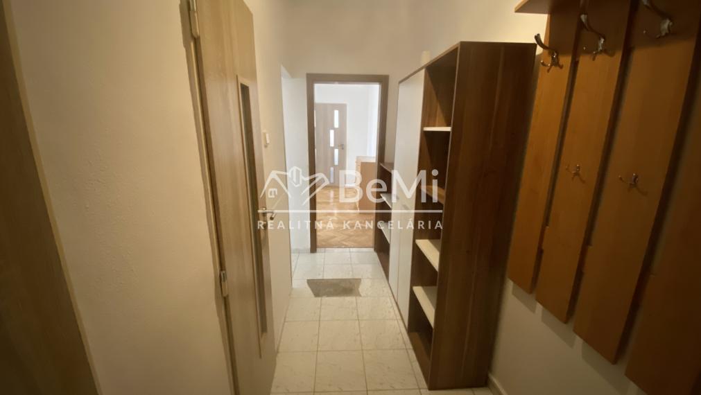 Byt Nitra CENTRUM 3- izbový 64 m2 „Pri parku“ ID 607-113-MIG