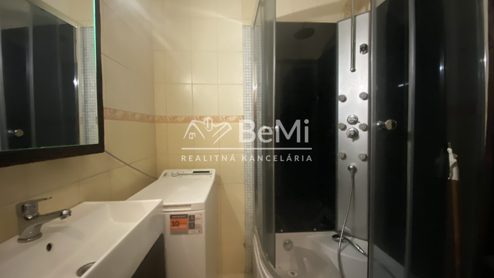 Byt Nitra CENTRUM 3- izbový 64 m2 „Pri parku“ ID 607-113-MIG