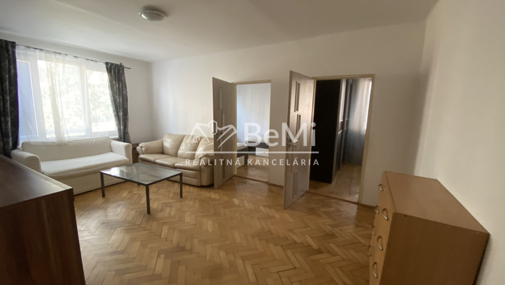 Byt Nitra CENTRUM 3- izbový 64 m2 „Pri parku“ ID 607-113-MIG