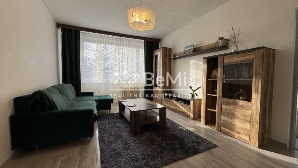 Pozoruhodné 3izbové bývanie blízko centra (006-113-JFE)